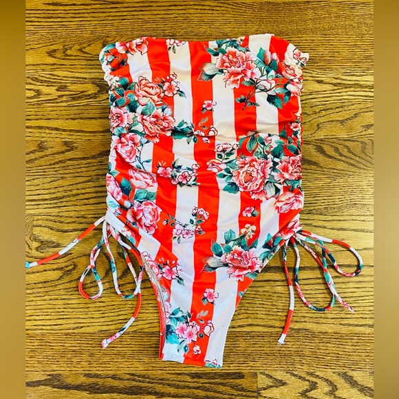 Floral Striped Swimsuit - Picture 5 of 5